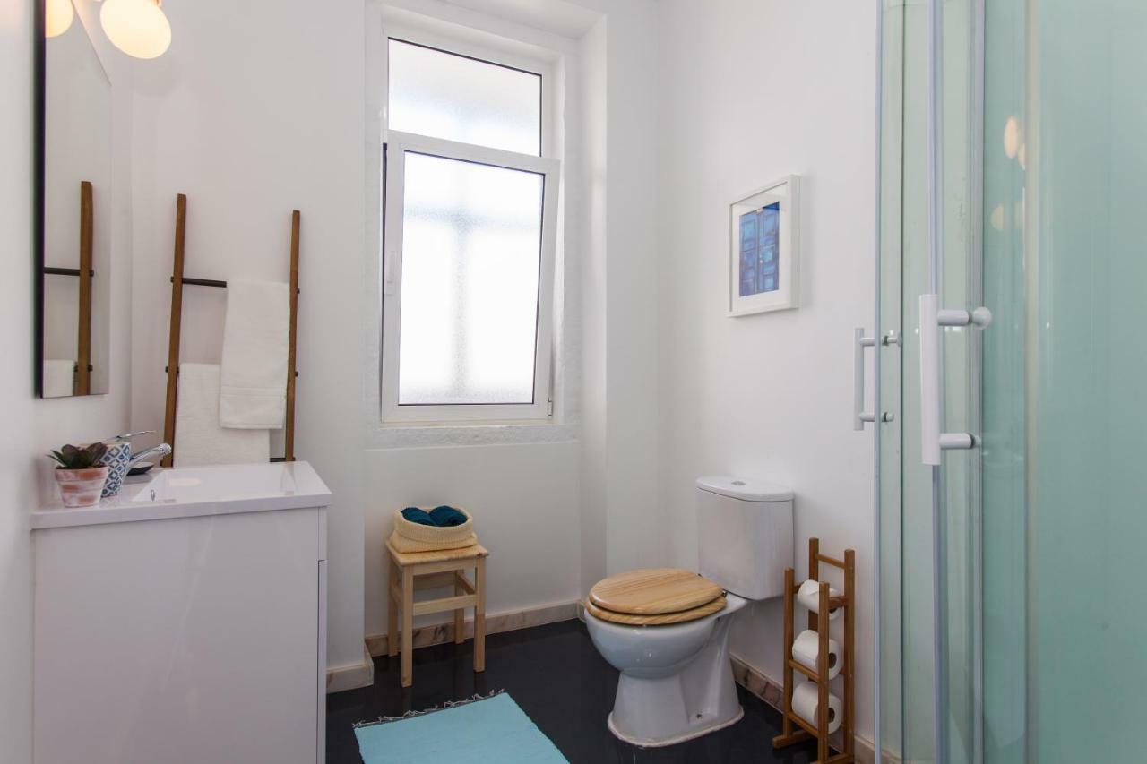 Typical Light Filled Graca Apt W Ac, By Timecooler Lisbon Bagian luar foto